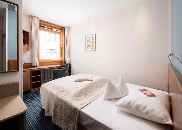Baseler Hof 4* Hamburg