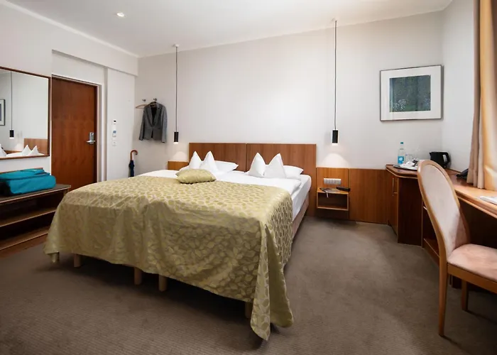 Baseler Hof Hotel 4*