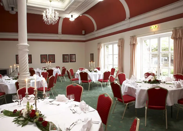 Hotel Baseler Hof 4*
