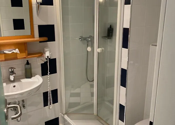 Baseler Hof 4*