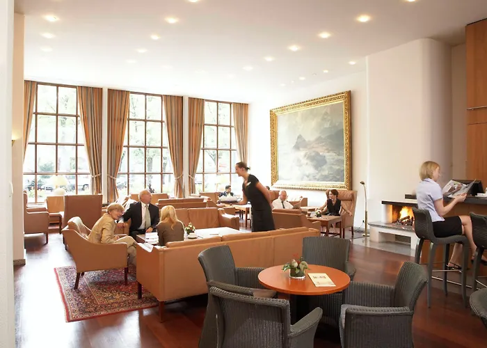 Baseler Hof Hotel 4*